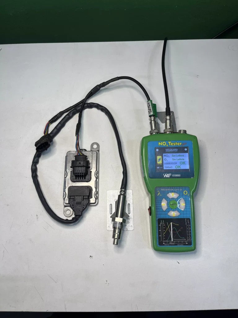 Teste de sensor NOx em bancada Tec Trucks - Oficina Especializada em Caminhões